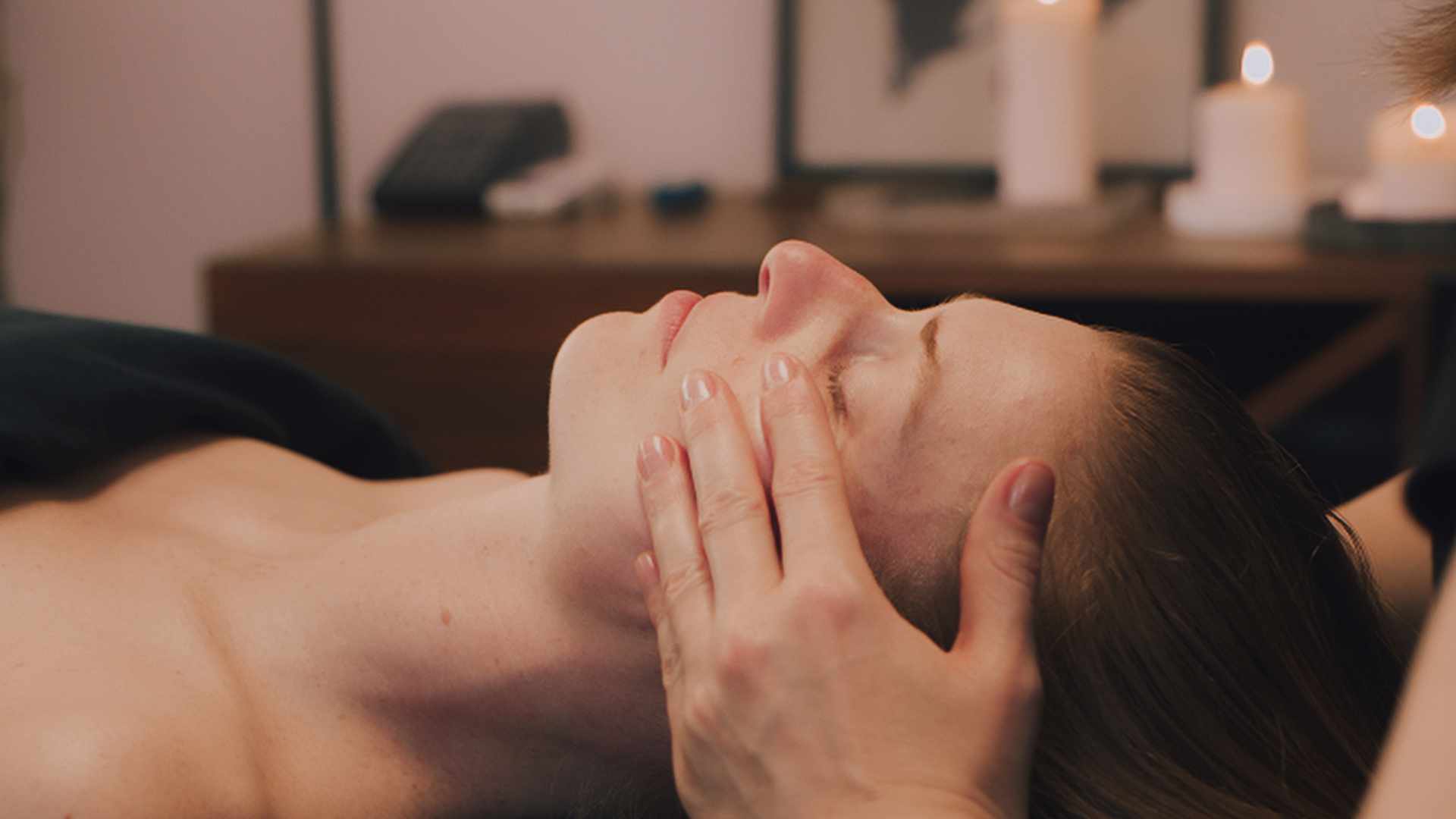 MASAJE FACIAL KOBIDO