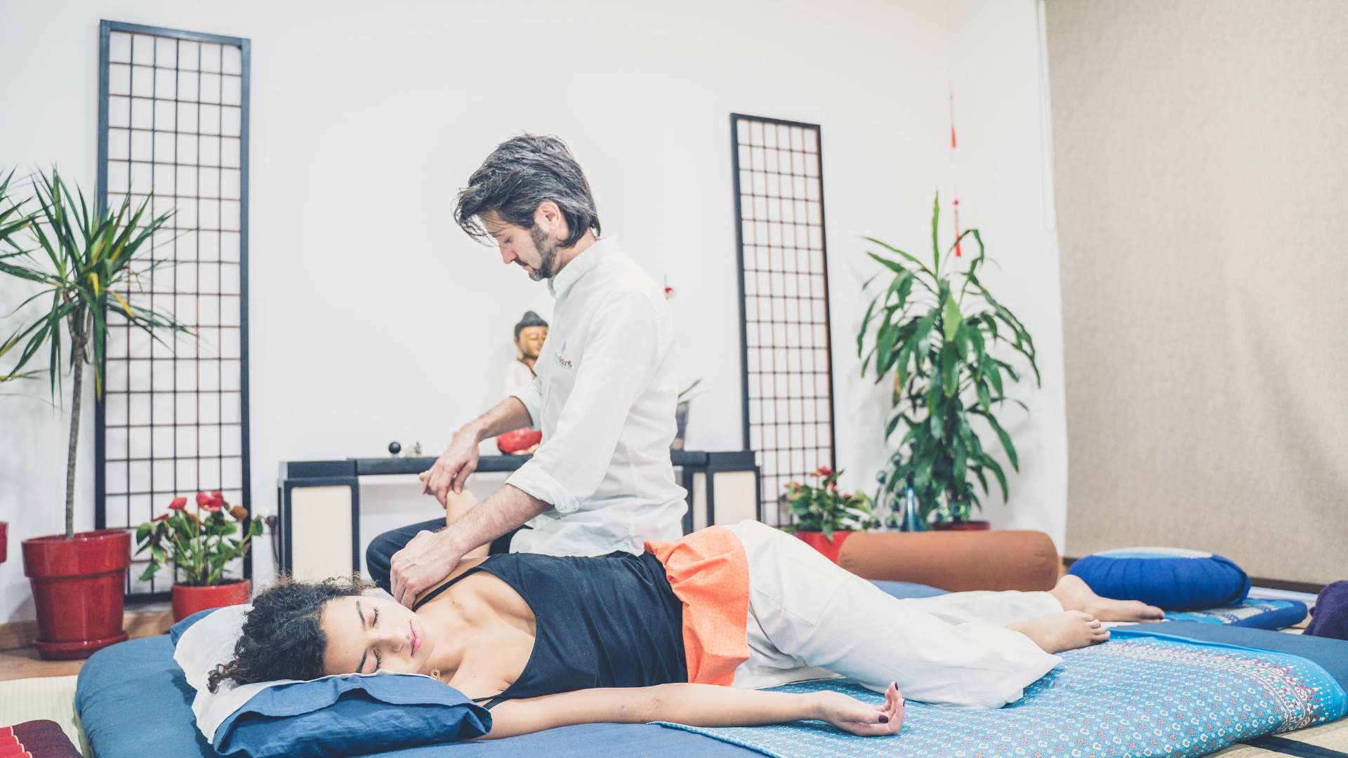 SHIATSU